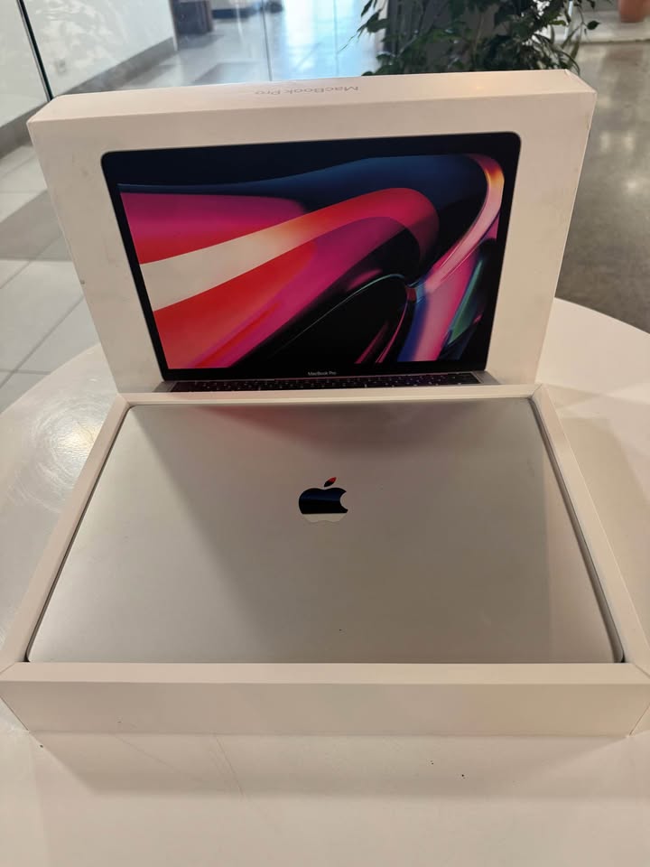 MacBook Pro M1 13